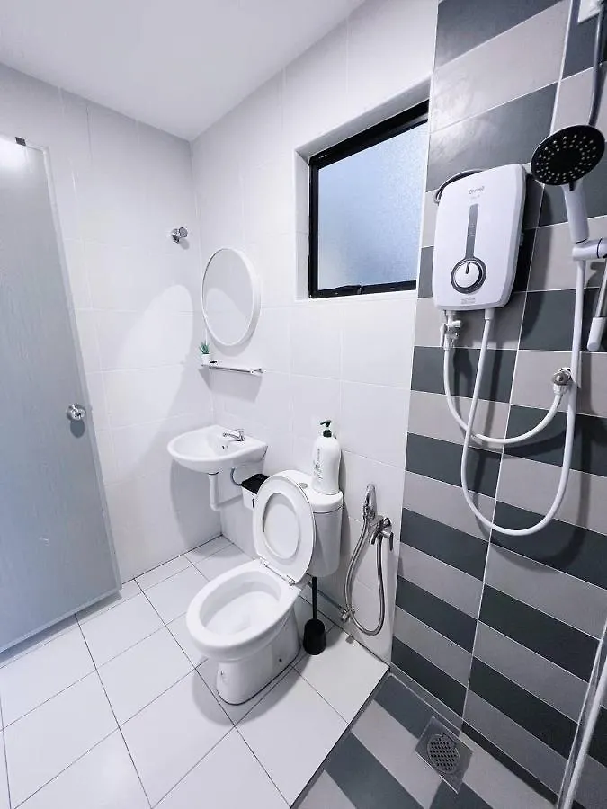 Manhanttan Ipoh Waterpark Homestay By Warmth Stay 4-7Pax 3Br Apartamento